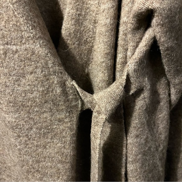 H&M Mama Maternity Wrap Front Cardigan Dark Beige Size L - Picture 4 of 5